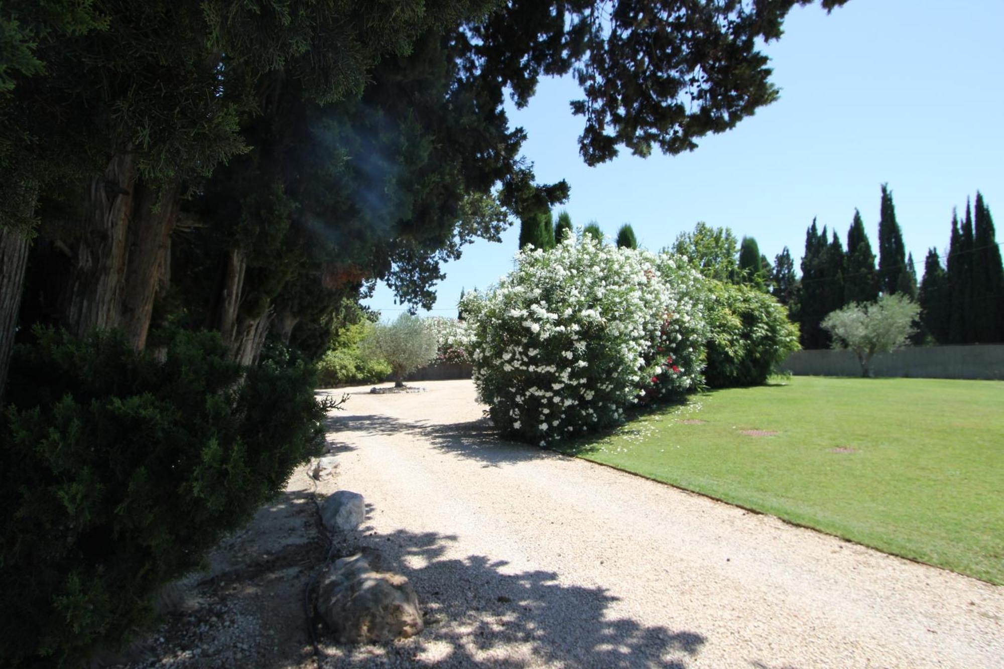 Mas Paloma Bed and Breakfast Rognonas Εξωτερικό φωτογραφία
